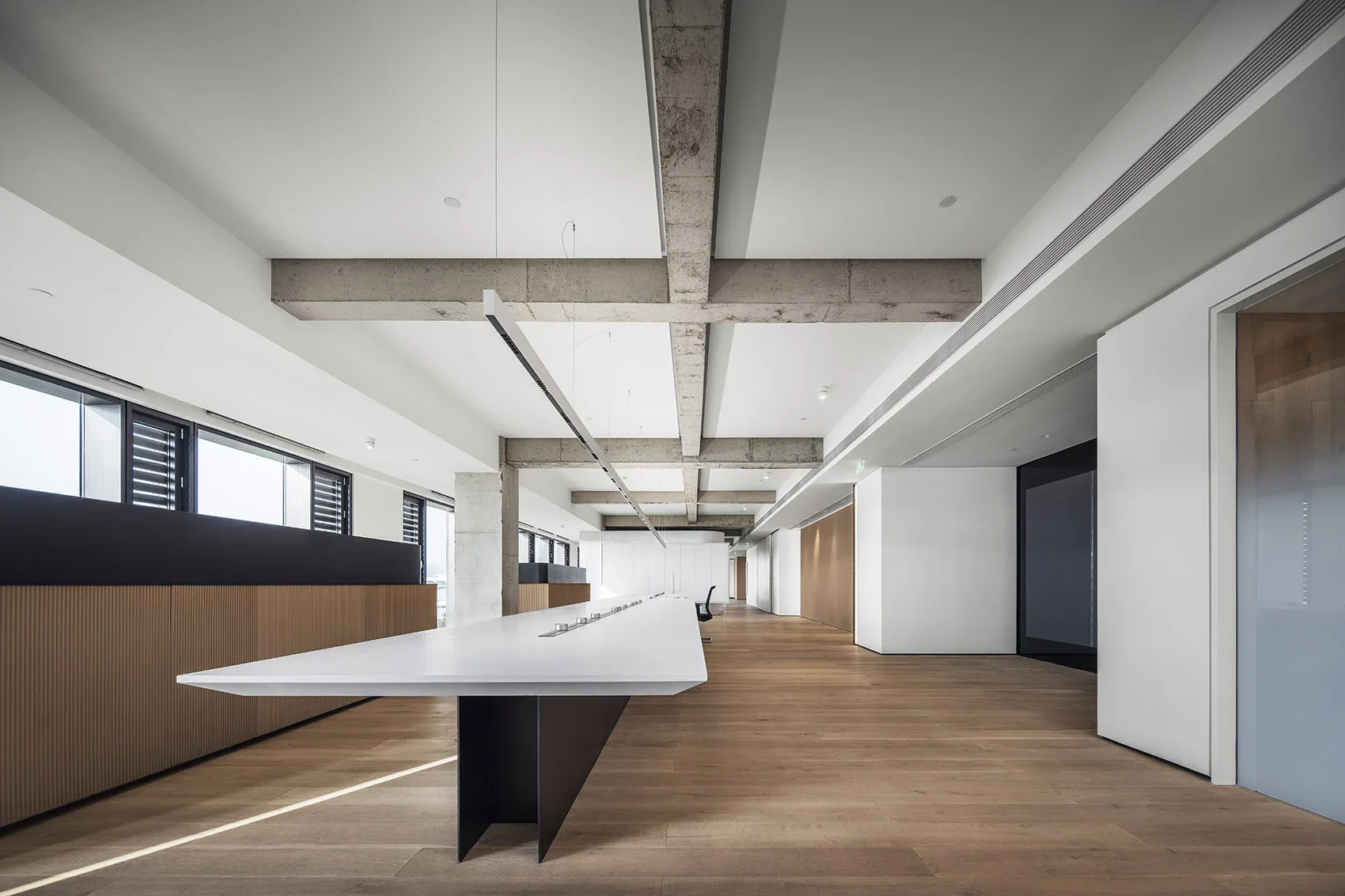 Lingdi Office — มุมมองพื้นที่ 4