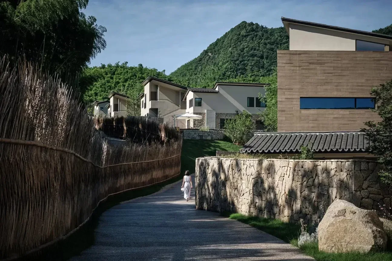 YAZA Mountain Retreat — มุมมองพื้นที่ 4